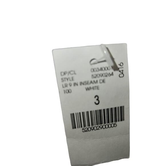 Blue Asphalt NWT White Distressed Denim Jean Shorts Size‎ 3 - Picture 9 of 10